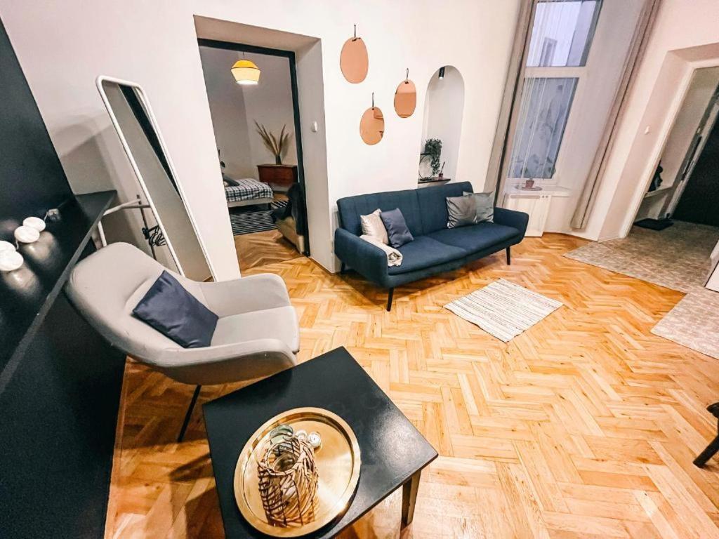 Apartment Karmelicka *